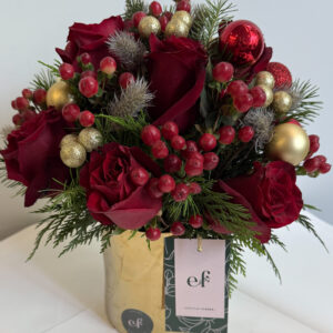 Arreglo Navideño de Rosas Rojas – Exóticas Flores®