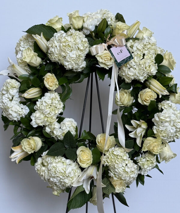 Corona de Lilium Rosas y Hortensias