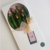 Tulipanes en caja